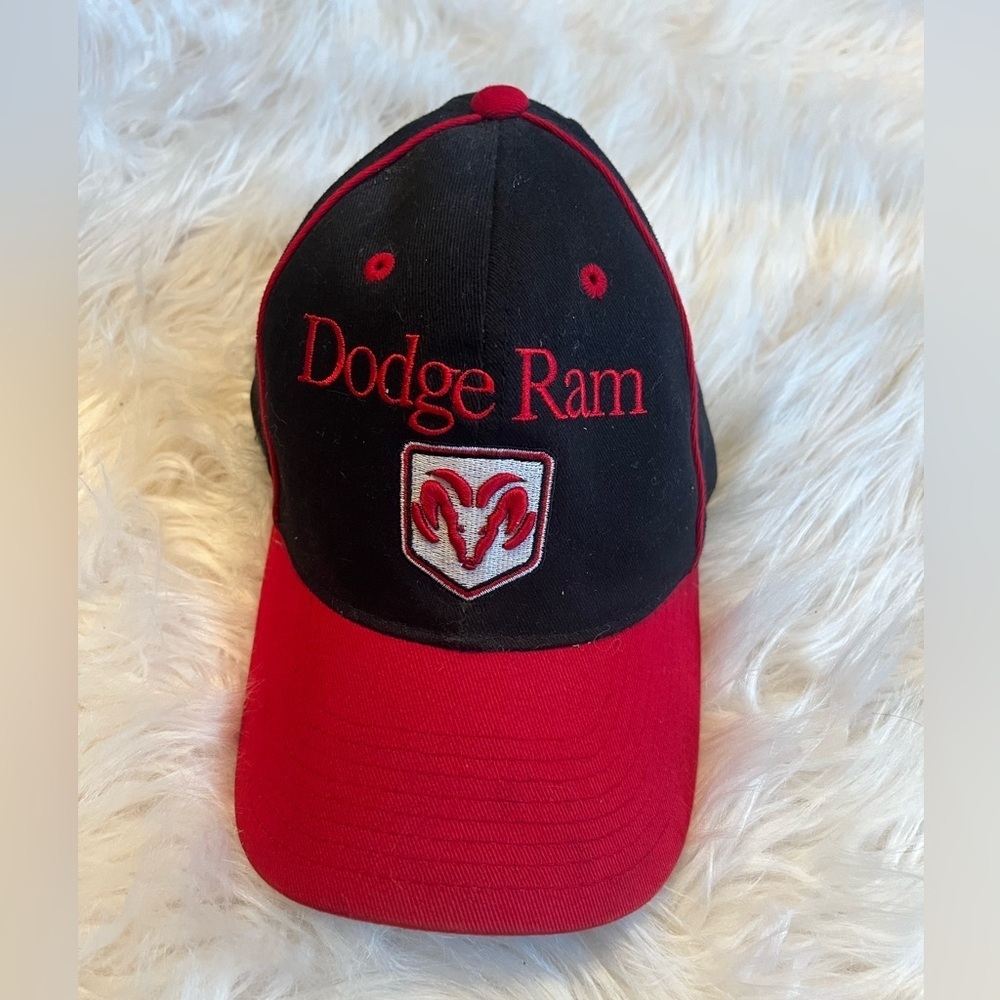 2001 Daimler Checkered Flag Sport Dodge Hemi Red Black One Size Strapback